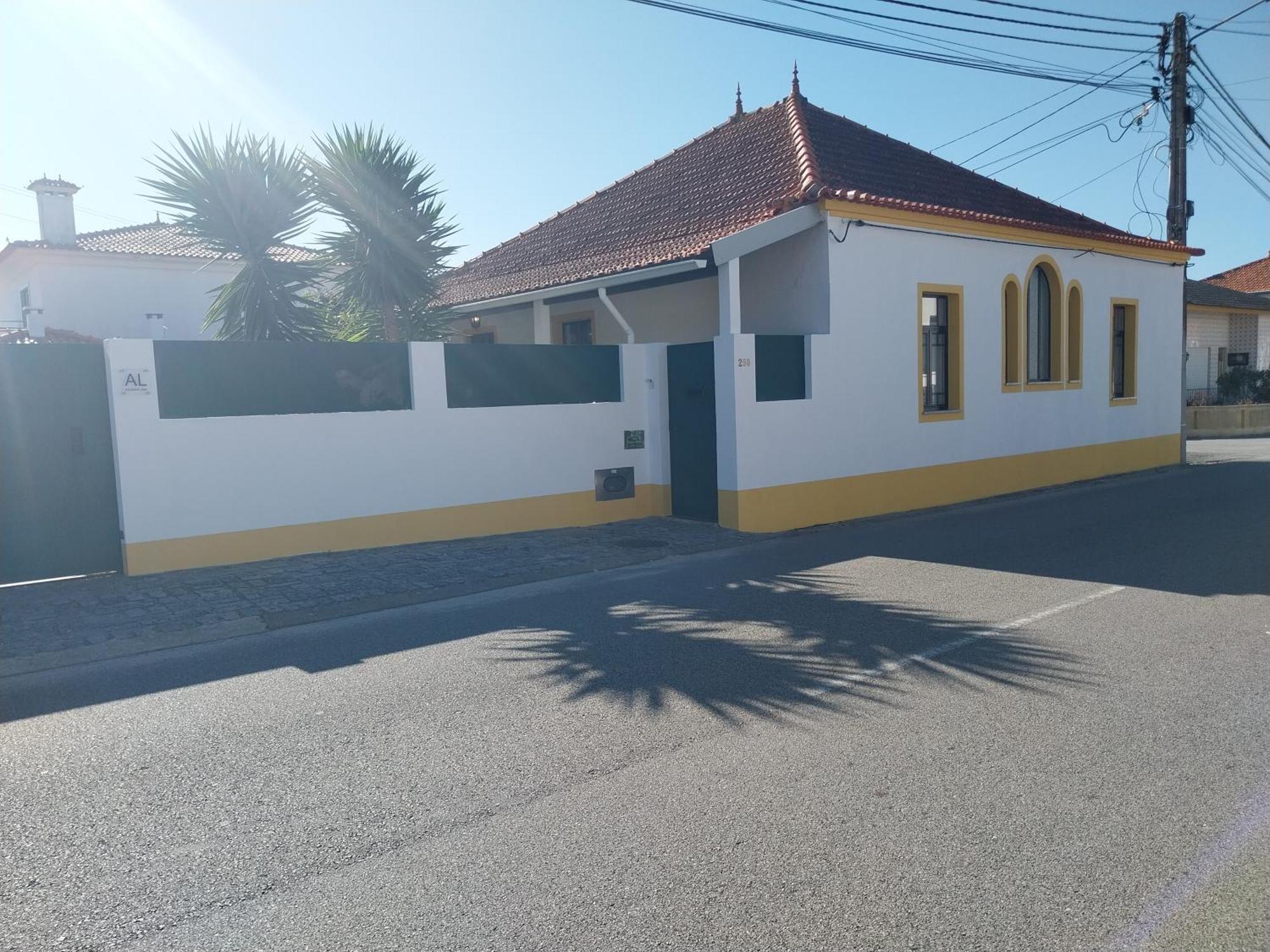 Casa Dos Pingos De Mel Bed & Breakfast อาเวโร ภายนอก รูปภาพ